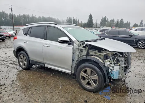 2015 Toyota Rav4 Xle from USA, damaged, VIN JTMWFREV7FD072171